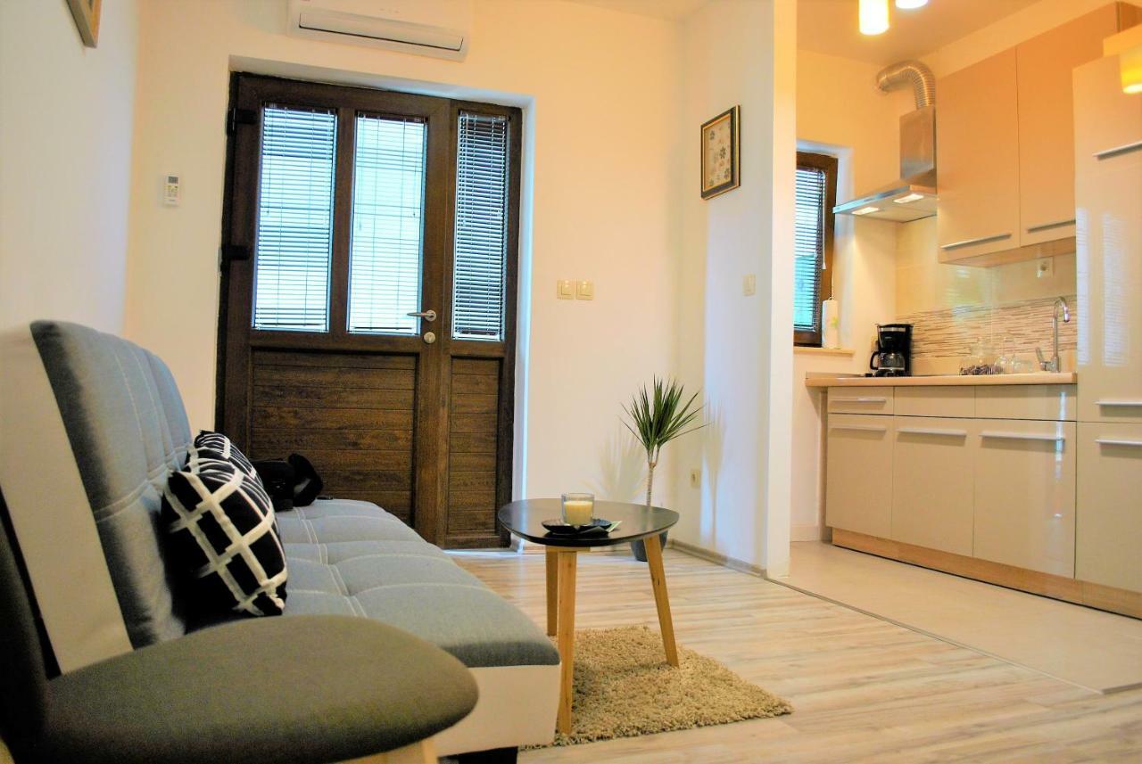 Apartment Felice Apartmant *
